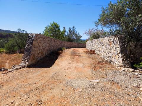 Venda - Terreno com ruina Moncarapacho