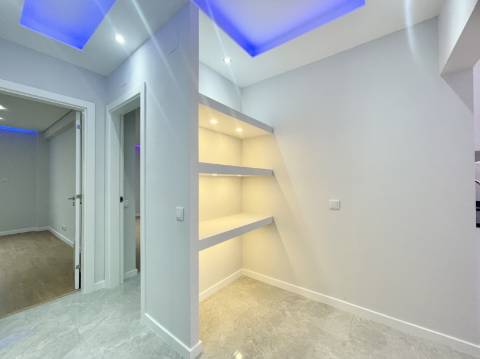 Apartamento T2 frente mar em Quarteira