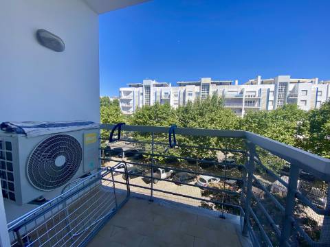 Apartamento T2+1, Loulé