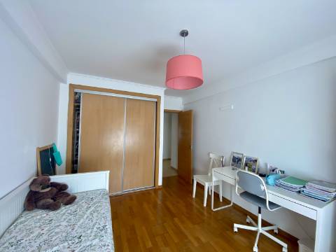 Apartamento T2+1, Loulé