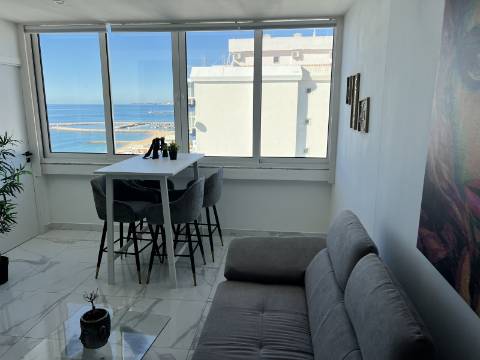 Apartamento T1 - Vista mar, Quarteira