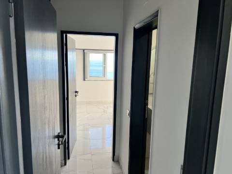 Apartamento T1 - Vista mar, Quarteira