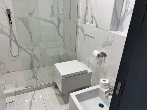 Apartamento T1 - Vista mar, Quarteira