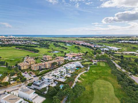 Fantástica Moradia V3 - Frente Golf, Millennium Golf