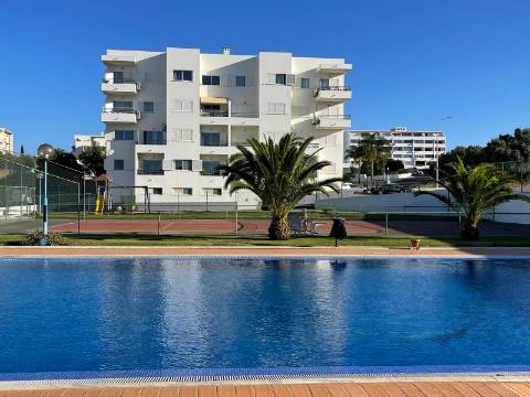 Apartamento T1+1 - Albufeira