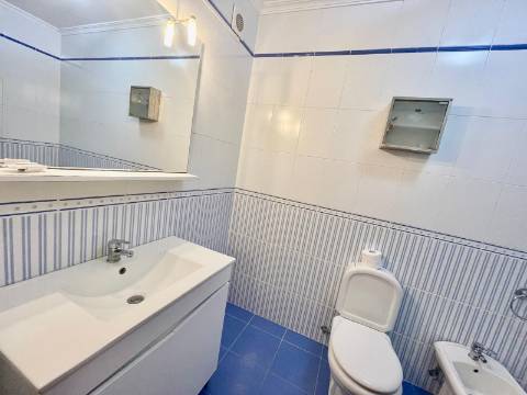 Apartamento T1+1 - Albufeira