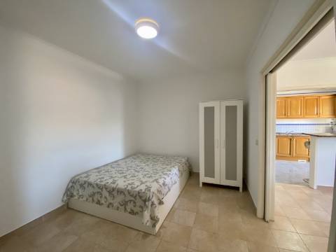 Apartamento T1+1 - Albufeira