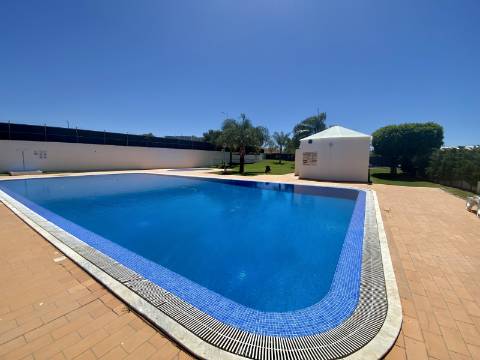 Apartamento T1+1 - Albufeira