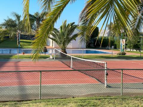 Apartamento T1+1 - Albufeira