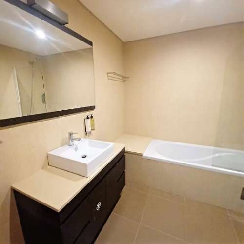 Moradia V2 em banda - Mexilheira Grande