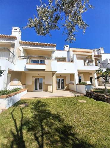 Moradia V2 em banda - Mexilheira Grande