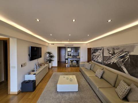 Apartamento T3 com vista Mar e Marina - Vilamoura