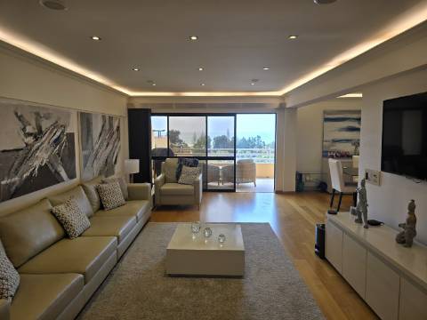 Apartamento T3 com vista Mar e Marina - Vilamoura