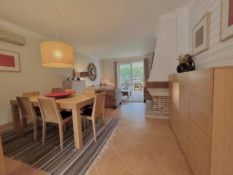 Apartamento T2 Urbanização Vila Sol