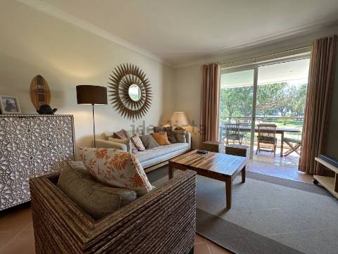 Apartamento T2 Urbanização Vila Sol