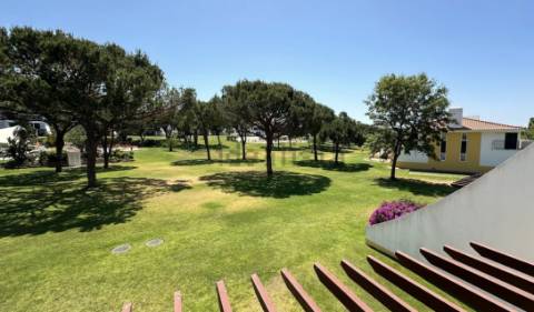 Apartamento T2 Urbanização Vila Sol