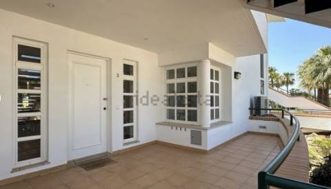 Apartamento T2 Urbanização Vila Sol