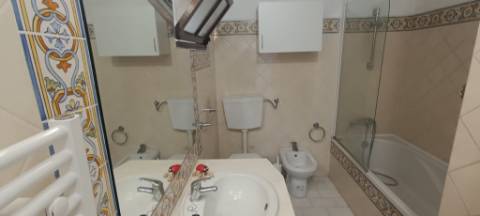 Moradia têrrea de arquitectura tradicional para venda a pouca distancia da Quinta do Lago