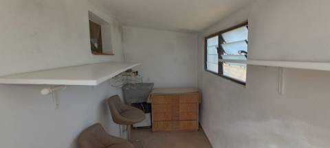 Moradia têrrea de arquitectura tradicional para venda a pouca distancia da Quinta do Lago