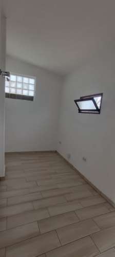 Moradia têrrea de arquitectura tradicional para venda a pouca distancia da Quinta do Lago