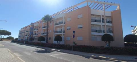 Apartamento T3 a pouca distância da Marina de Vilamoura