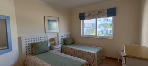 Apartamento T3 a pouca distância da Marina de Vilamoura