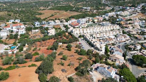 Terreno com projeto aprovado - Goncinha