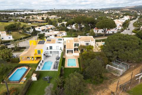 Moradia V3 renovada - Vilamoura