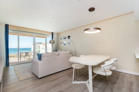 Apartamento T2 Top Floor, frente mar - Vilamoura