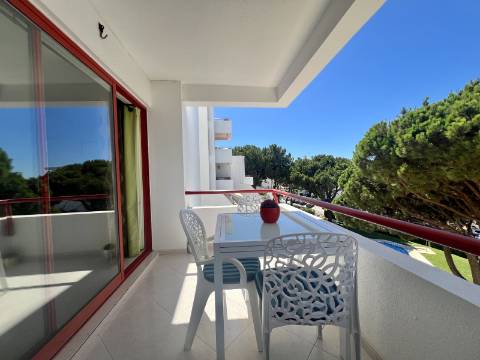 Apartamento T2 em Vilamoura com vista Mar