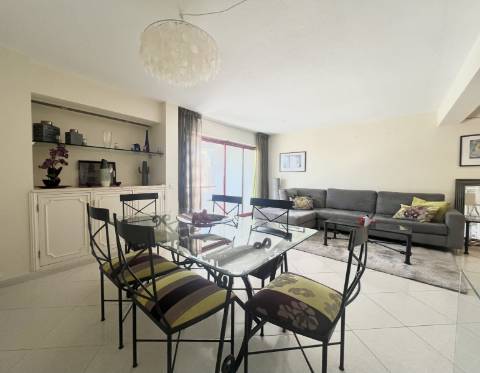 Apartamento T2 em Vilamoura com vista Mar