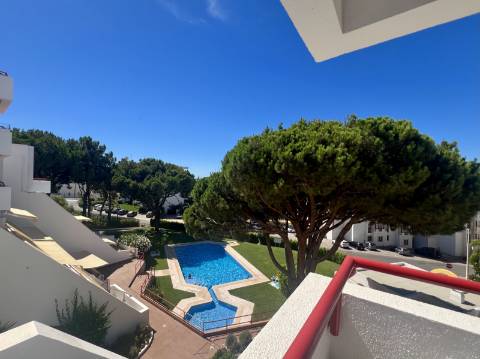 Apartamento T2 em Vilamoura com vista Mar