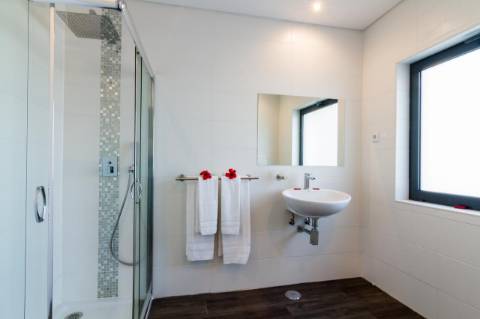 Hostel de 22 Quartos na Guia