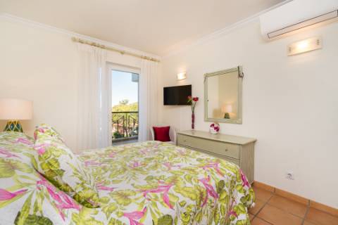 Fantástico apartamento T2 - Condomínio privado Vila Sol