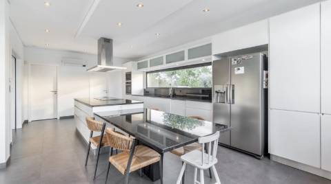 Moradia V5, refúgio de paz no coração da natureza, em Algoz