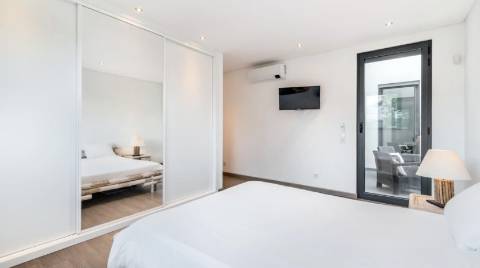 Moradia V5, refúgio de paz no coração da natureza, em Algoz