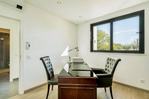 Moradia V5, refúgio de paz no coração da natureza, em Algoz