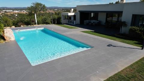 Moradia V5, refúgio de paz no coração da natureza, em Algoz