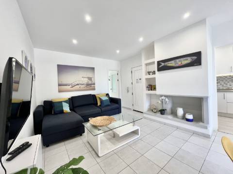 Magnífico Apartamento T2 Renovado - Zona Tranquila de Vilamoura