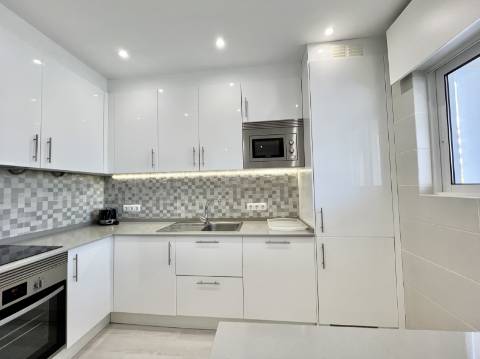 Magnífico Apartamento T2 Renovado - Zona Tranquila de Vilamoura