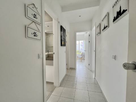 Magnífico Apartamento T2 Renovado - Zona Tranquila de Vilamoura