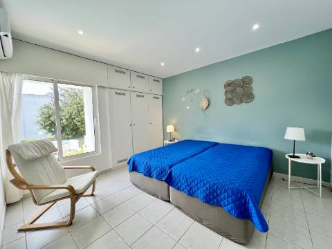 Magnífico Apartamento T2 Renovado - Zona Tranquila de Vilamoura