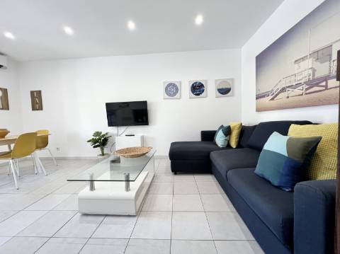 Magnífico Apartamento T2 Renovado - Zona Tranquila de Vilamoura