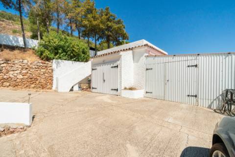 Moradia V2 + Apartamento T1 - Alte