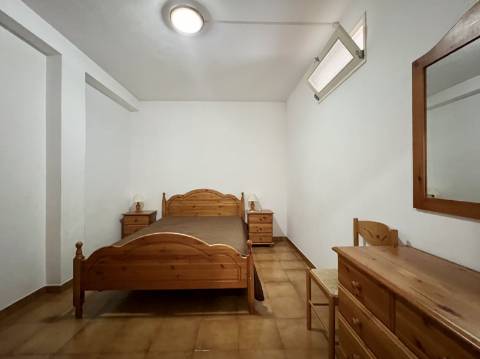 Apartamento T2 +1 - Quarteira