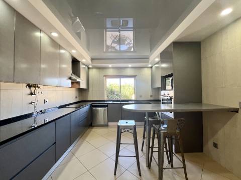 Moradia V4 - Fonte Santa