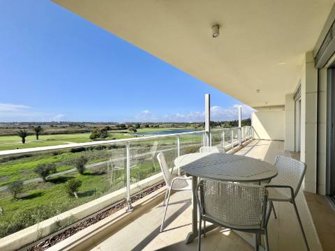 Apartamento T2 - Laguna Resort - Arrendamento anual