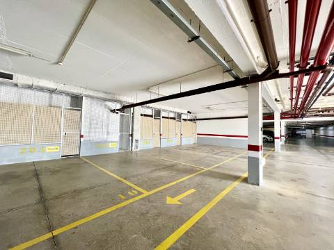 Apartamento T2 - Laguna Resort - Arrendamento anual