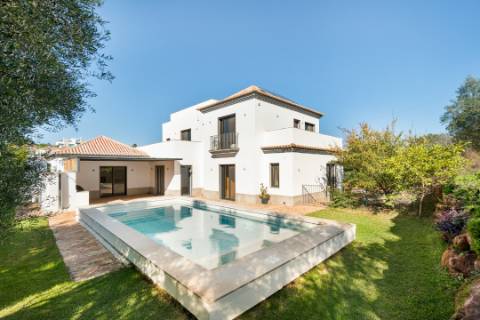 Moradia Contemporânea com piscina - Perto de Loulé