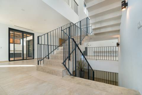 Moradia Contemporânea com piscina - Perto de Loulé